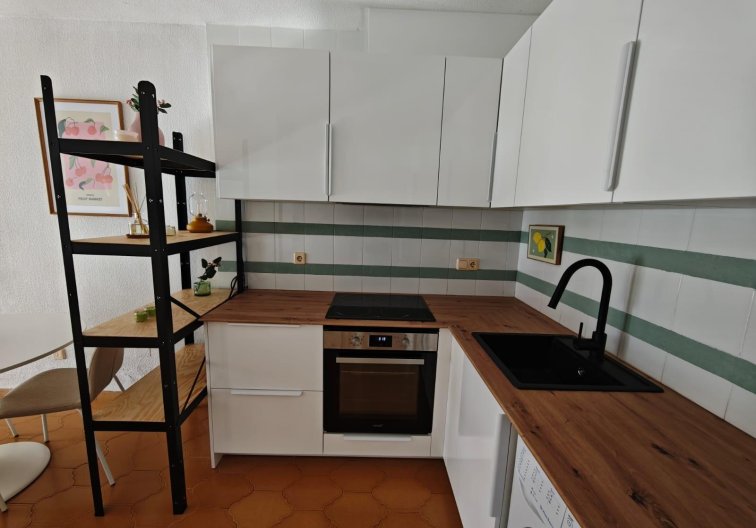 Resale - Apartment - Cabo Roig