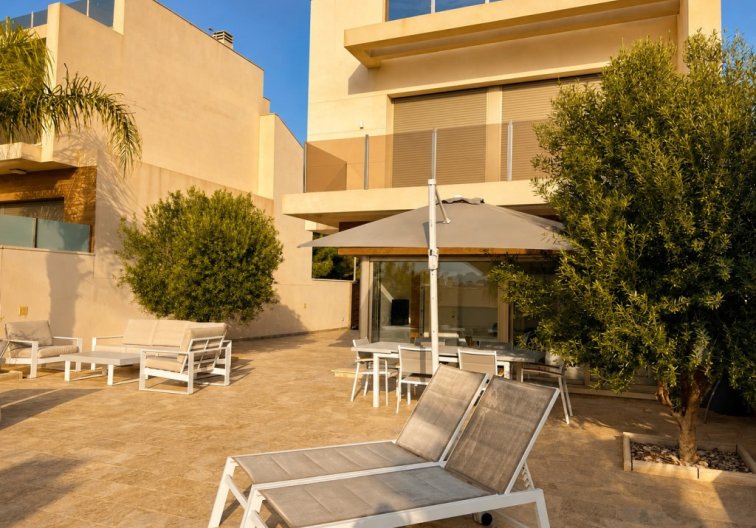 Segunda mano - villa - San Miguel de Salinas - Inland