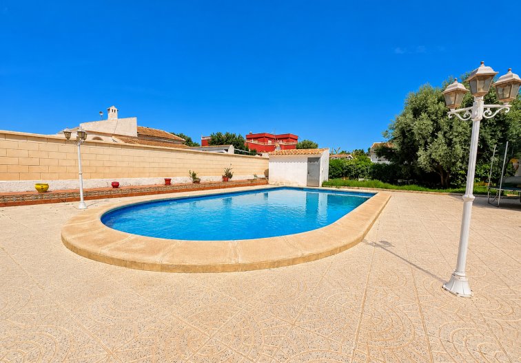 Revente - villa - Torrevieja - Costa Blanca