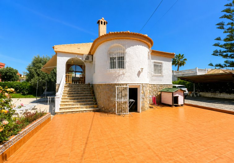 Revente - villa - Torrevieja - Costa Blanca