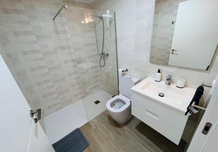 Segunda mano - Apartamento  - Vistabella Golf Entre Naranjos - Inland