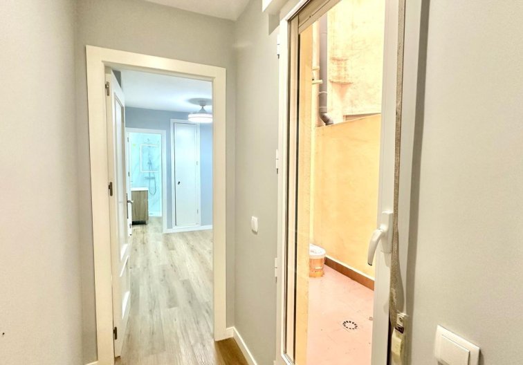 Segunda mano - Apartamento  - Torrevieja - La Mata Pueblo