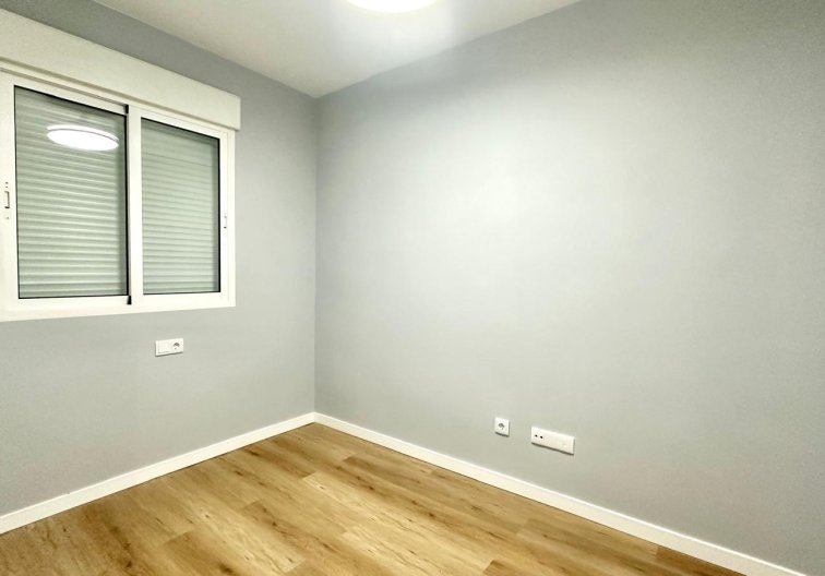 Segunda mano - Apartamento  - Torrevieja - La Mata Pueblo