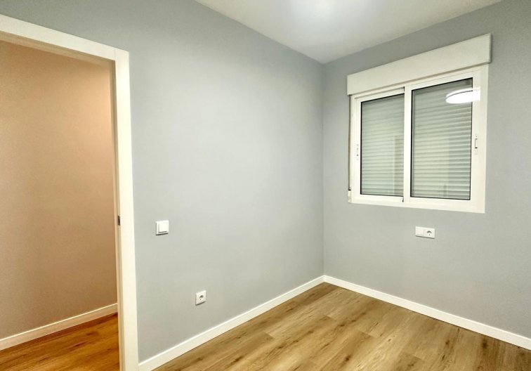 Segunda mano - Apartamento  - Torrevieja - La Mata Pueblo
