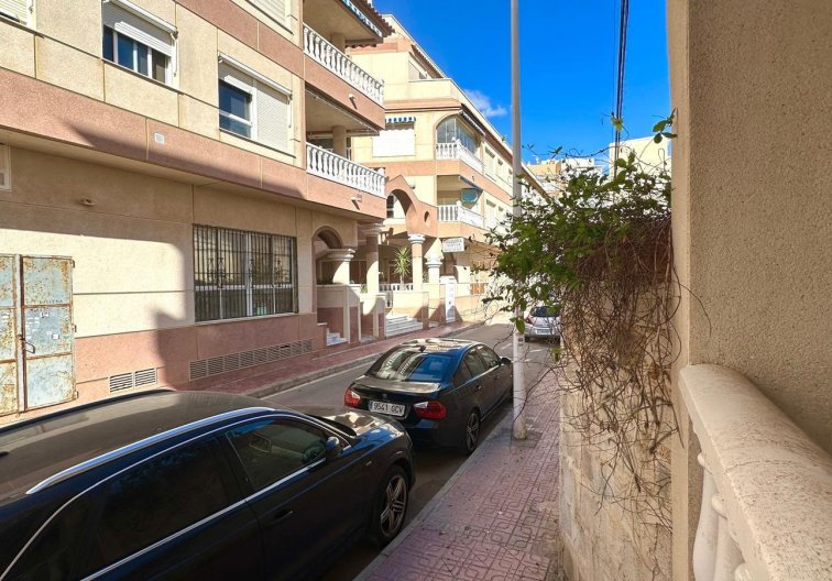 Segunda mano - Apartamento  - Torrevieja - La Mata Pueblo