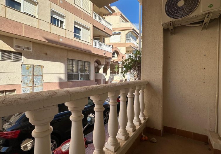 Segunda mano - Apartamento  - Torrevieja - La Mata Pueblo
