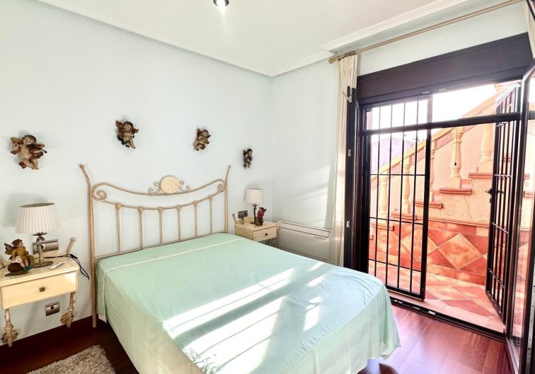 Segunda mano - town house - Torrevieja - La Siesta
