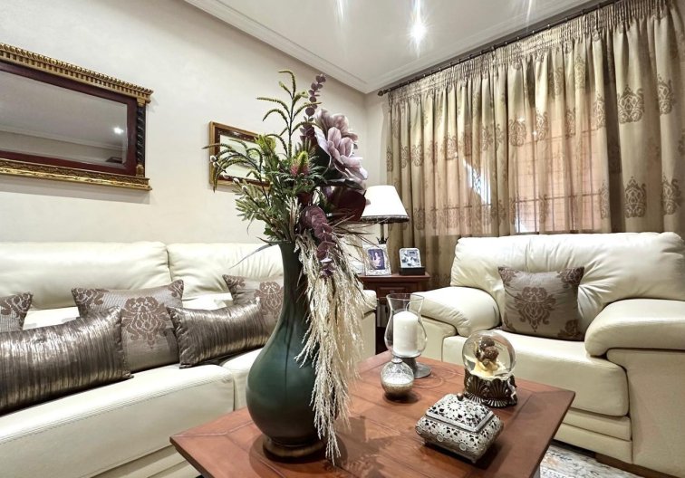 Segunda mano - town house - Torrevieja - La Siesta