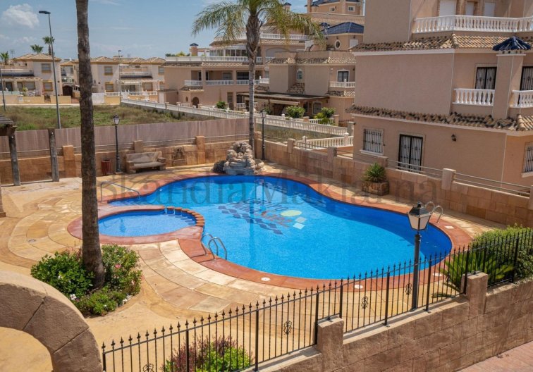 Segunda mano - town house - Orihuela Costa - Los Dolses