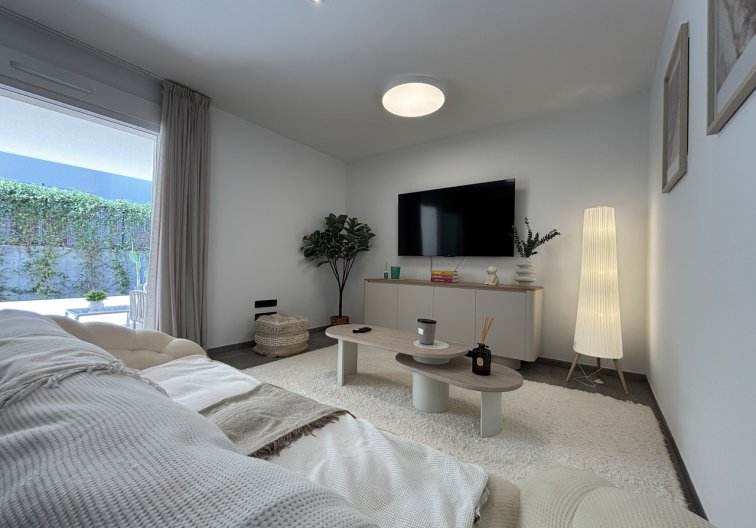 Segunda mano - Apartamento  - La Finca Golf Resort - Inland