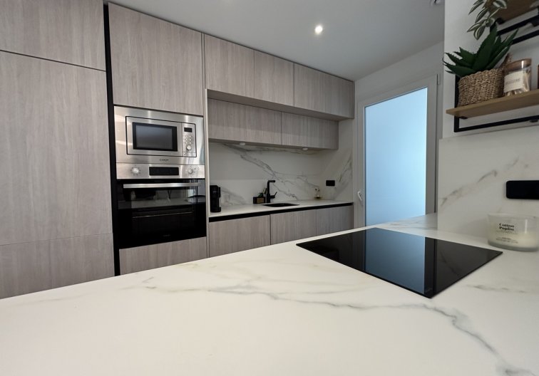 Segunda mano - Apartamento  - La Finca Golf Resort - Inland