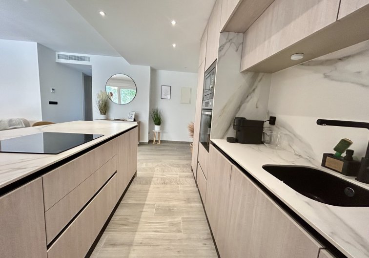 Segunda mano - Apartamento  - La Finca Golf Resort - Inland