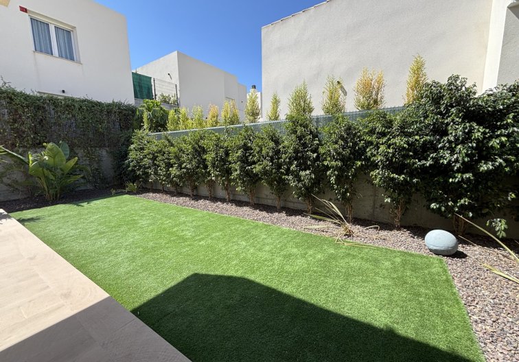 Segunda mano - Apartamento  - La Finca Golf Resort - Inland