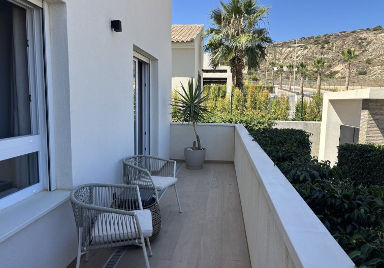 Segunda mano - Apartamento  - La Finca Golf Resort - Inland
