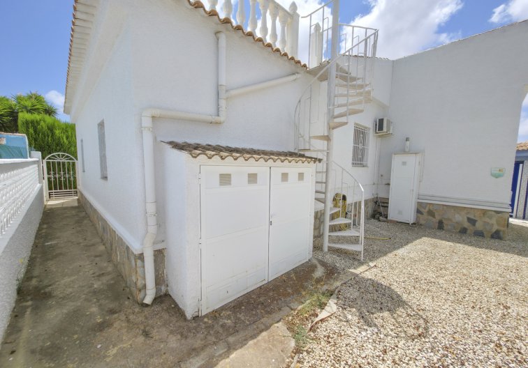 Revente - villa - Torrevieja - Costa Blanca
