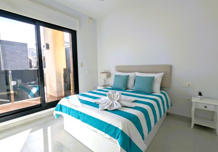 Segunda mano - villa - Cabo Roig - Costa Blanca