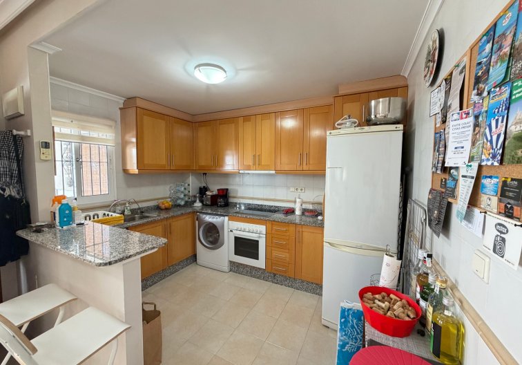 Segunda mano - Apartamento  - Jacarilla - Inland