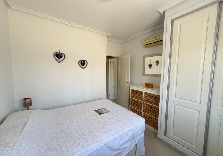 Segunda mano - Apartamento  - Jacarilla - Inland
