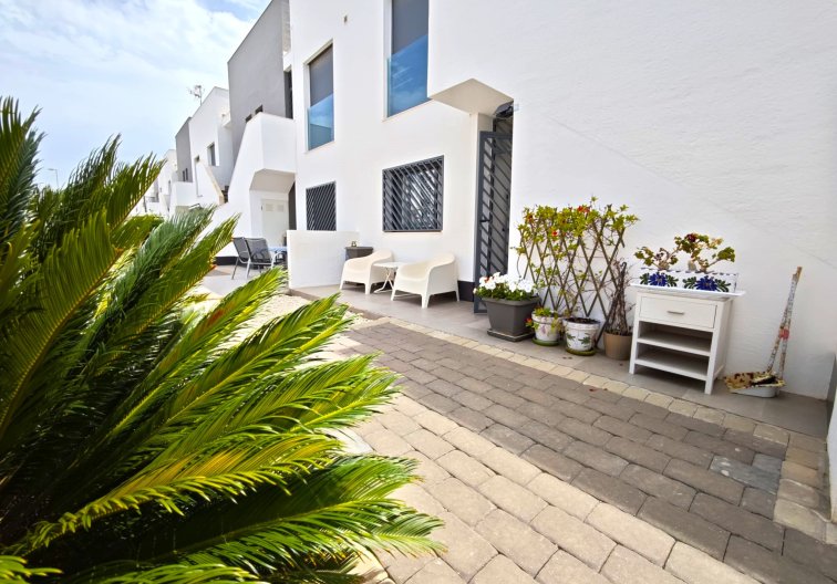 Segunda mano - Apartamento  - La Zenia - Costa Blanca