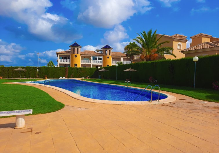 Segunda mano - Apartamento  - Villamartin - Costa Blanca