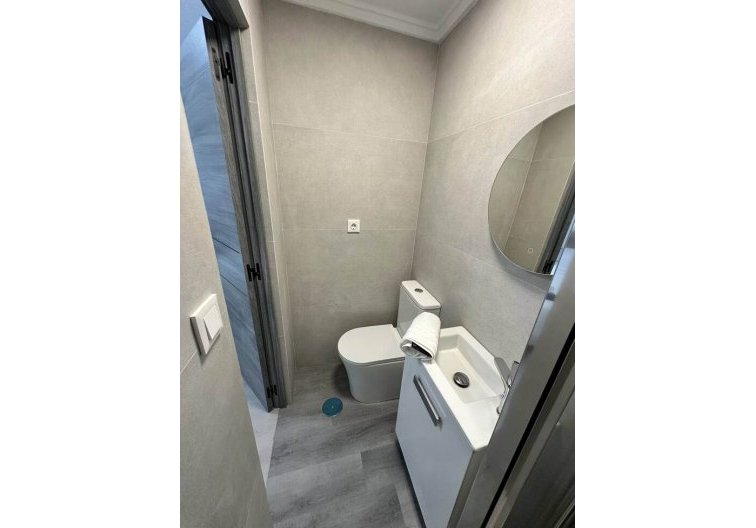 Segunda mano - Apartamento  - Torrevieja - Centro