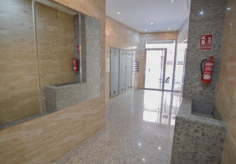 Segunda mano - Apartamento  - Torrevieja - Playa del Cura