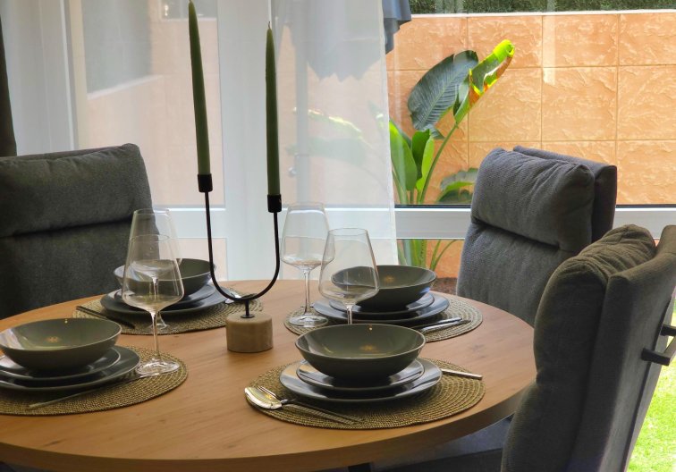 Segunda mano - Bungalow - Torrevieja - Los Europeos