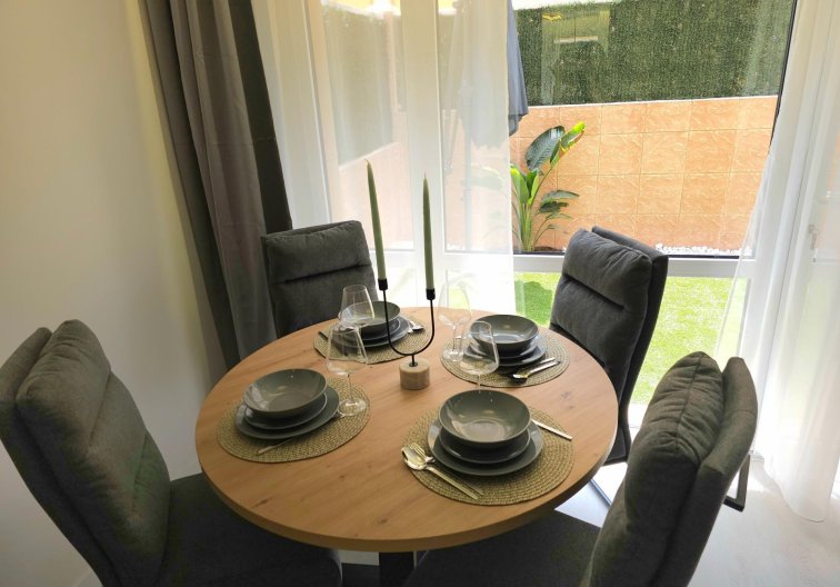 Segunda mano - Bungalow - Torrevieja - Los Europeos