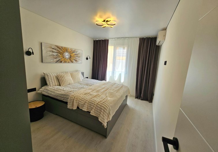Segunda mano - Bungalow - Torrevieja - Los Europeos