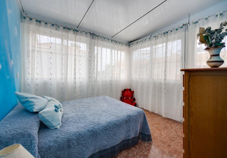 Segunda mano - villa - Torrevieja - El Limonar