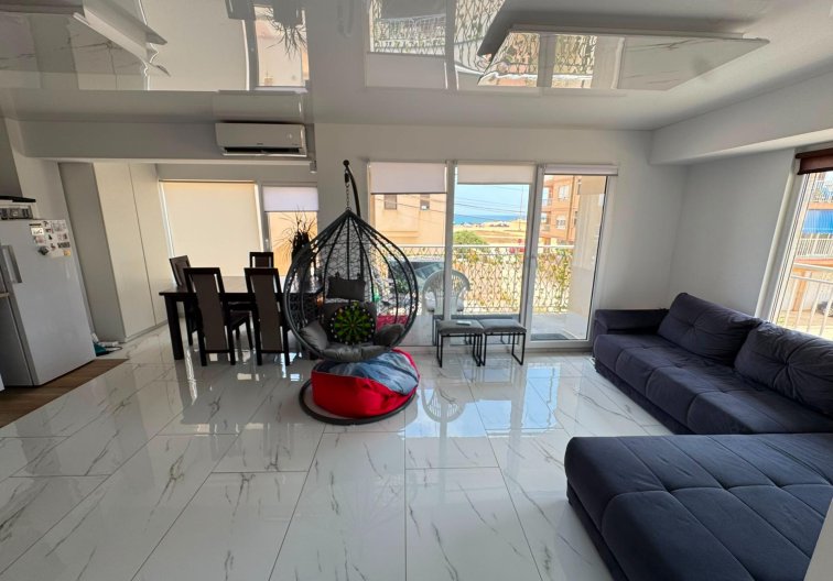 Segunda mano - Apartamento  - Torrevieja - Zona Los Frutales
