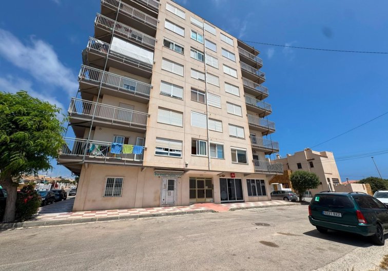 Segunda mano - Apartamento  - Torrevieja - Zona Los Frutales