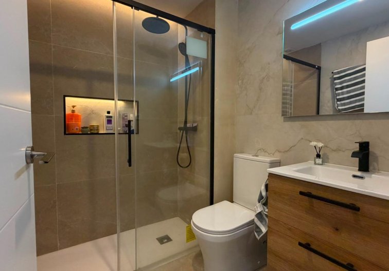 Segunda mano - Bungalow - Torrevieja - La Veleta
