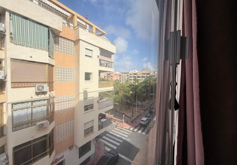 Segunda mano - Apartamento  - Torrevieja - Playa del Cura