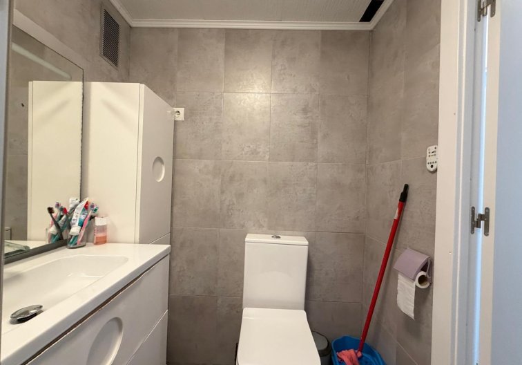 Segunda mano - Apartamento  - Torrevieja - Playa del Cura