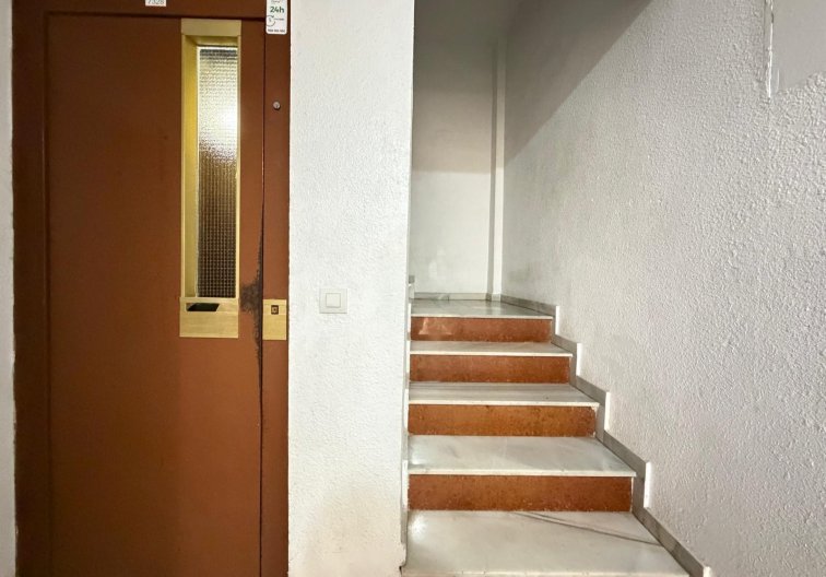 Segunda mano - Apartamento  - Torrevieja - Playa del Cura