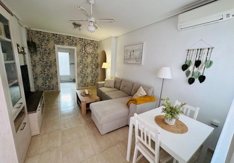 Segunda mano - villa - Orihuela Costa - Los Altos