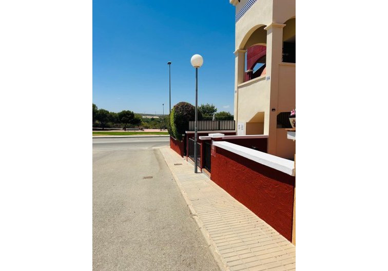 Segunda mano - villa - Orihuela Costa - Los Altos