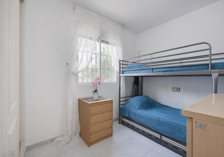 Segunda mano - Bungalow - Torrevieja - El Chaparral