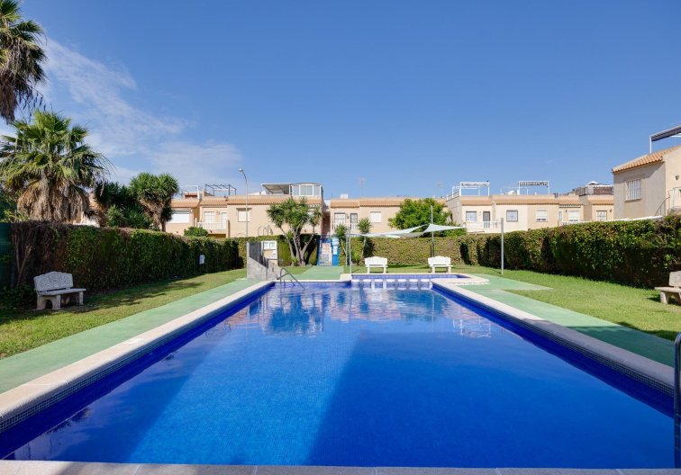 Segunda mano - Bungalow - Torrevieja - El Chaparral