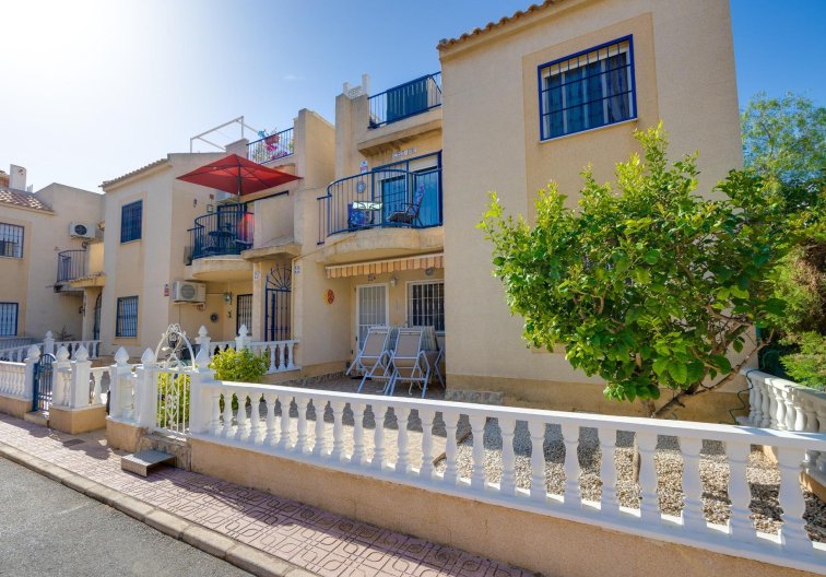 Segunda mano - Bungalow - Torrevieja - El Chaparral