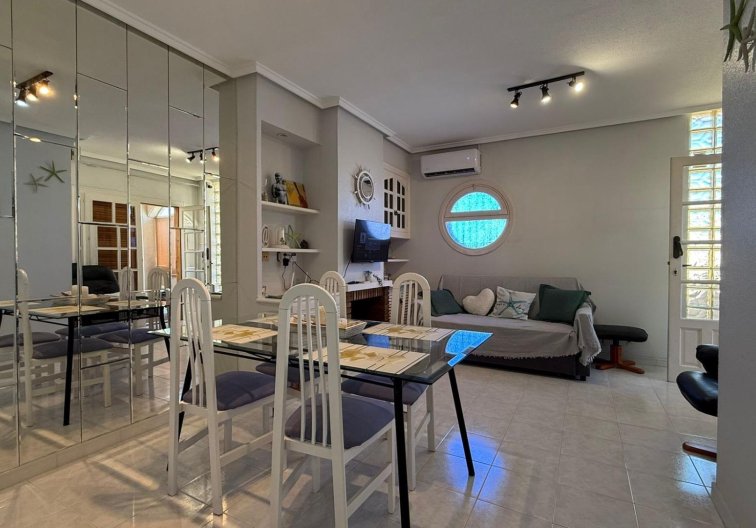 Segunda mano - Bungalow - Torrevieja - Punta Prima