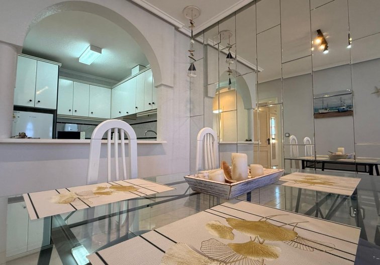 Segunda mano - Bungalow - Torrevieja - Punta Prima