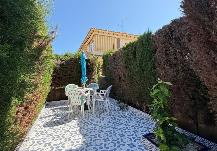 Segunda mano - Bungalow - Torrevieja - Punta Prima