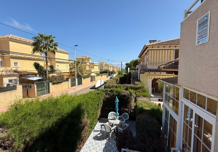 Segunda mano - Bungalow - Torrevieja - Punta Prima