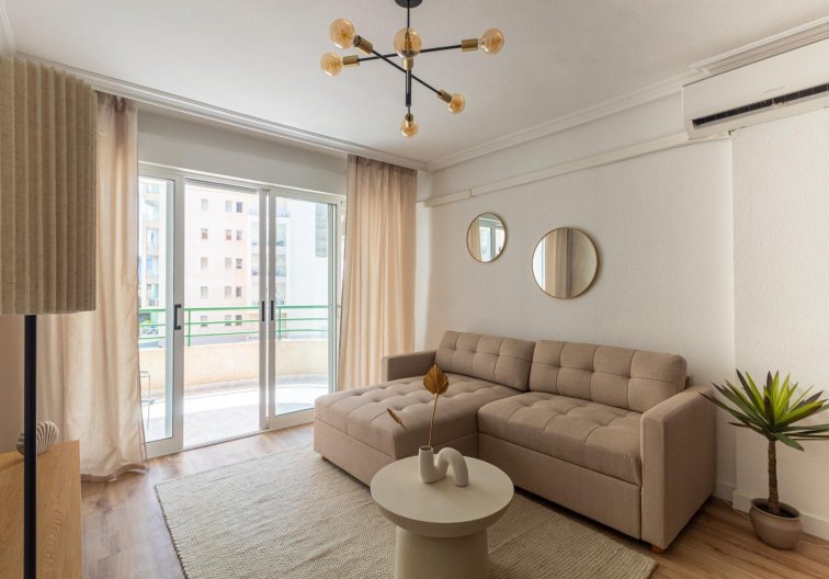 Segunda mano - Apartamento  - Torrevieja - La Mata Pueblo