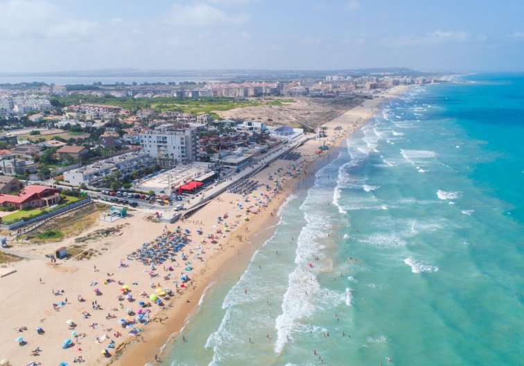 Segunda mano - Apartamento  - Torrevieja - La Mata Pueblo