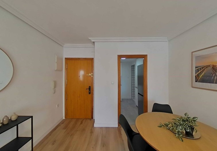 Segunda mano - Apartamento  - Torrevieja - La Mata Pueblo