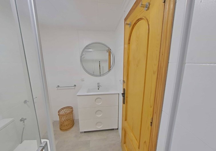 Segunda mano - Apartamento  - Torrevieja - La Mata Pueblo