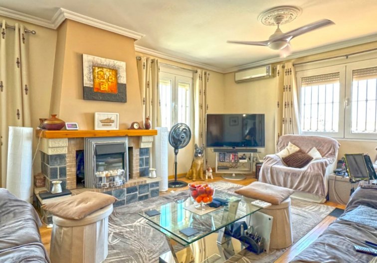 Segunda mano - villa - Torrevieja - Costa Blanca